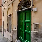 La Soprana Maison Location Unica Vicino De Ferrari * ジェノヴァ